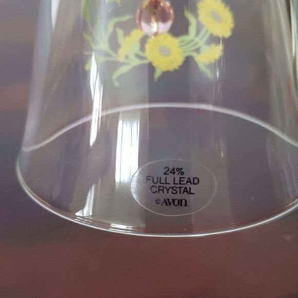 Vintage Avon 24% Full Lead Crystal Floral Bell - Picture 2 of 2